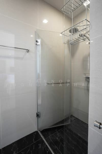 Park Origin Phrom Phong (Park 24), Bangkok, 68 Soi Sukhumvit 24, Khong Tan, Khlong Toei, Bangkok, 1 Bedroom, 30 sqm, Condo For Sale, by Sannop Phongpraphan, 500480921 - DDproperty.com
