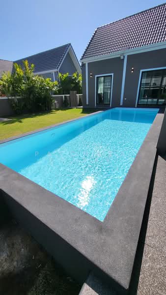 5-BR Villa, Chon Buri (Pattaya), Poong, Bang Lamung (Pattaya), Chon Buri (Pattaya), 5 Bedrooms, 300 sqm, Villa For Rent, by Patchara Srisak, 500480928 - DDproperty.com