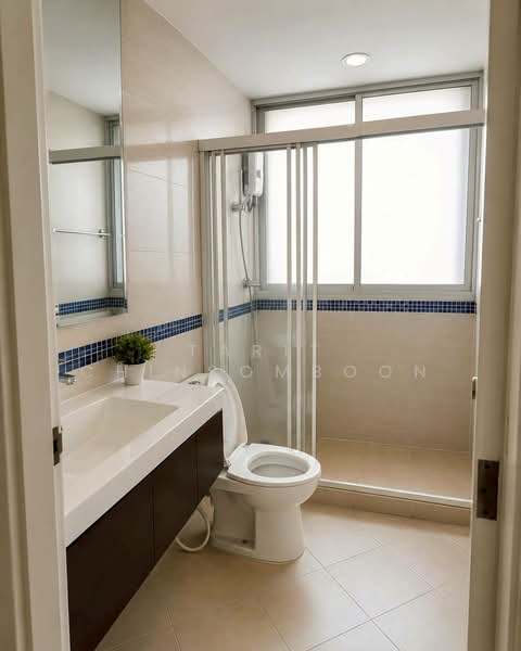 Life @ Sukhumvit 65, Bangkok, Sukhumvit Road, Phra Kanong Nua, Watthana, Bangkok, 2 Bedrooms, 60 sqm, Condo For Rent, by Tarit Chinsomboon, 500480935 - DDproperty.com