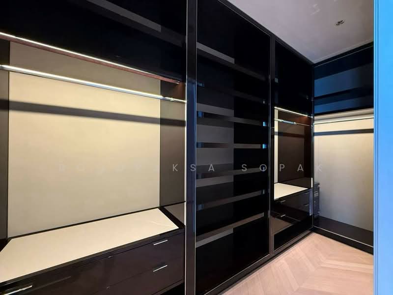 Four Seasons Private Residences : โฟร์ ซีซั่นส์ ไพรเวท เรสสิเด้นซ์, กรุงเทพ, 300 ถนนเจริญกรุง, ยานนาวา, สาทร, กรุงเทพ, 360 ตร.ม., คอนโด ให้เช่า, โดย Boonraksa Sopak, 500480936 - DDproperty.com