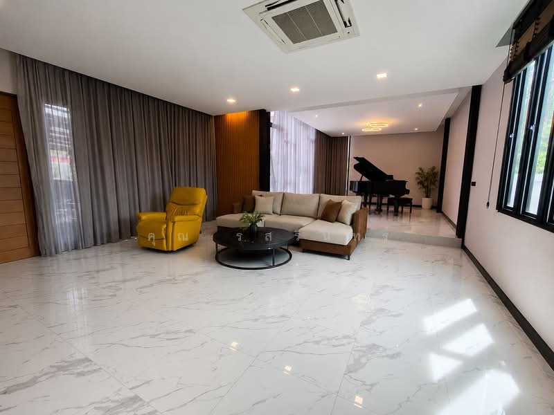 Siwalee Ratchaphruek, Nonthaburi, Ratchaphruek Road, Mahasawat, Bang Kruai, Nonthaburi, 3 Bedrooms, 350 sqm, Single Detached House For Sale, by คุณ รสรินทร์, 500480943 - DDproperty.com