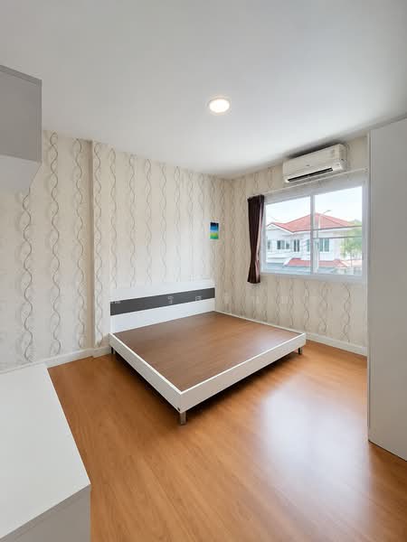 Siwalee Ratchaphruek, Nonthaburi, Ratchaphruek Road, Mahasawat, Bang Kruai, Nonthaburi, 3 Bedrooms, 350 sqm, Single Detached House For Sale, by คุณ รสรินทร์, 500480943 - DDproperty.com