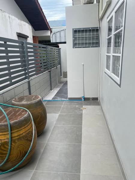 2-BR House, Prachuap Khiri Khan, Hua Hin, Prachuap Khiri Khan, 2 Bedrooms, 180 sqm, Single Detached House For Rent, by Patchara Srisak, 500480944 - DDproperty.com