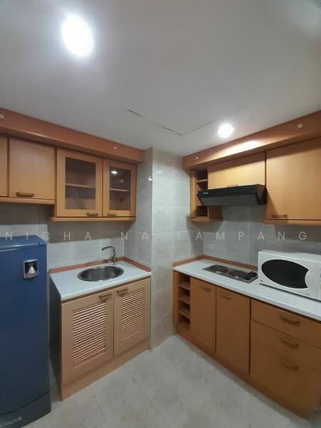 Omni Tower Sukhumvit Nana, Bangkok, 69 Sukhumvit 4 Alley, Khlong Toei, Bangkok, 1 Bedroom, 65 sqm, Condo For Sale, by Nicha Na Lampang, 500480950 - DDproperty.com