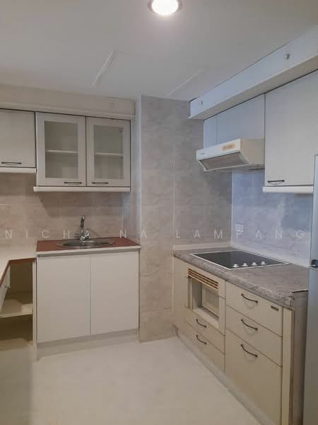 Omni Tower Sukhumvit Nana : ออมนิ ทาวเวอร์ สุขุมวิท นานา, กรุงเทพ, 69 ซอย สุขุมวิท 4, คลองเตย, กรุงเทพ, 65 ตร.ม., คอนโด ขาย, โดย Nicha Na Lampang, 500480960 - DDproperty.com