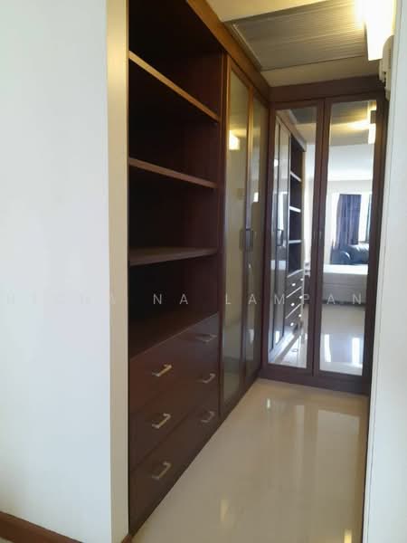 Omni Tower Sukhumvit Nana, Bangkok, 69 Sukhumvit 4 Alley, Khlong Toei, Bangkok, 1 Bedroom, 65 sqm, Condo For Sale, by Nicha Na Lampang, 500480960 - DDproperty.com