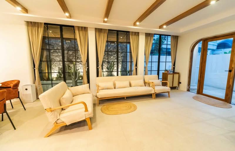 undefined, Chon Buri (Pattaya), Na Kloe, Bang Lamung (Pattaya), Chon Buri (Pattaya), 3 Bedrooms, 200 sqm, Single Detached House For Rent, by Patchara Srisak, 500480965 - DDproperty.com