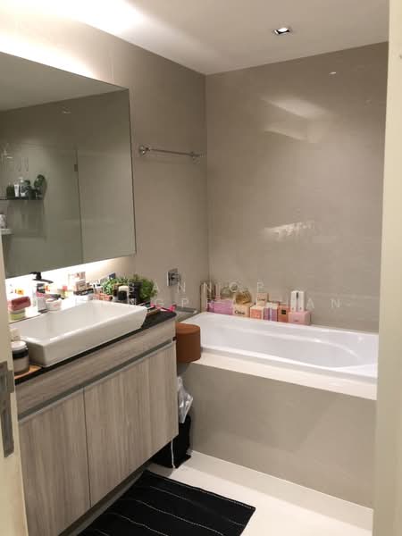 Vtara Sukhumvit 36, Bangkok, 118 Soi Saen Sabai, Phra Kanong, Khlong Toei, Bangkok, 2 Bedrooms, 58 sqm, Condo For Sale, by Sannop Phongpraphan, 500480988 - DDproperty.com