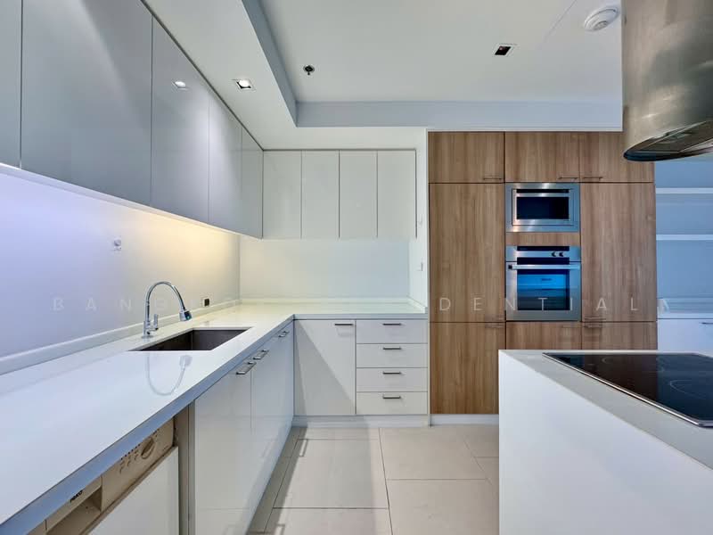 The Lakes, Bangkok, 123 Ratchadaphisek Road, Khlong Toei, Bangkok, 2 Bedrooms, 177 sqm, Condo For Rent, by Bangkok Residential, 500481050 - DDproperty.com