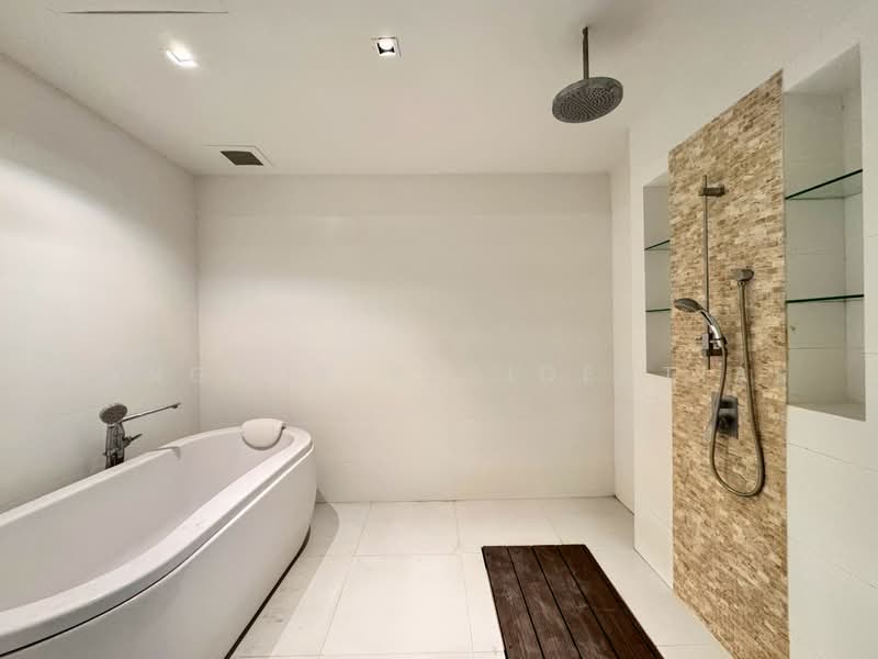 The Lakes, Bangkok, 123 Ratchadaphisek Road, Khlong Toei, Bangkok, 2 Bedrooms, 177 sqm, Condo For Rent, by Bangkok Residential, 500481050 - DDproperty.com