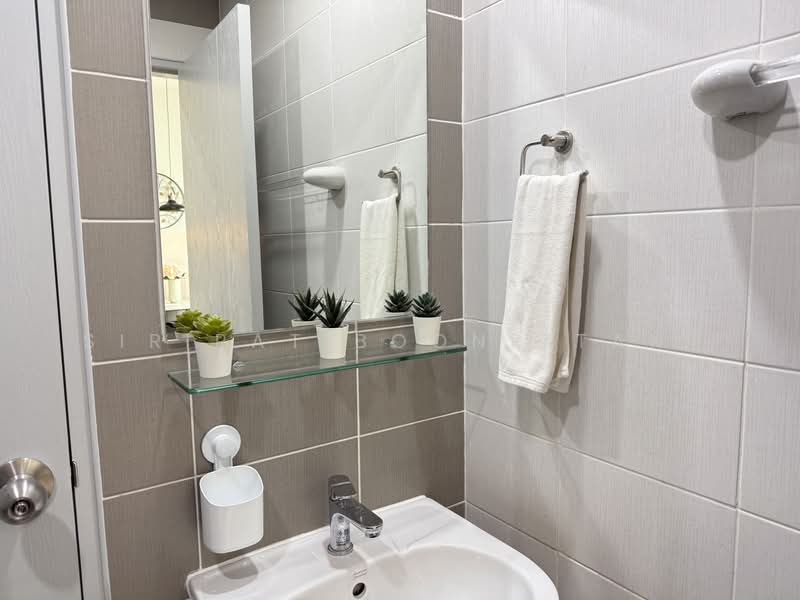 Zcape 3, Phuket, Thep Krasattri Road, Wichit, Muang Phuket, Phuket, 2 Bedrooms, 45 sqm, Condo For Rent, by Sirirat Boonpitak , 500481055 - DDproperty.com