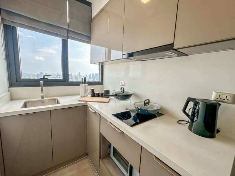 One9Five Asoke-Rama 9, Bangkok, 195 Soi Rama 9 Soi 5, Huai Khwang, Bangkok, 3 Bedrooms, 108 sqm, Condo For Rent, by ชาลิสา ปัสสาคร, 500481076 - DDproperty.com