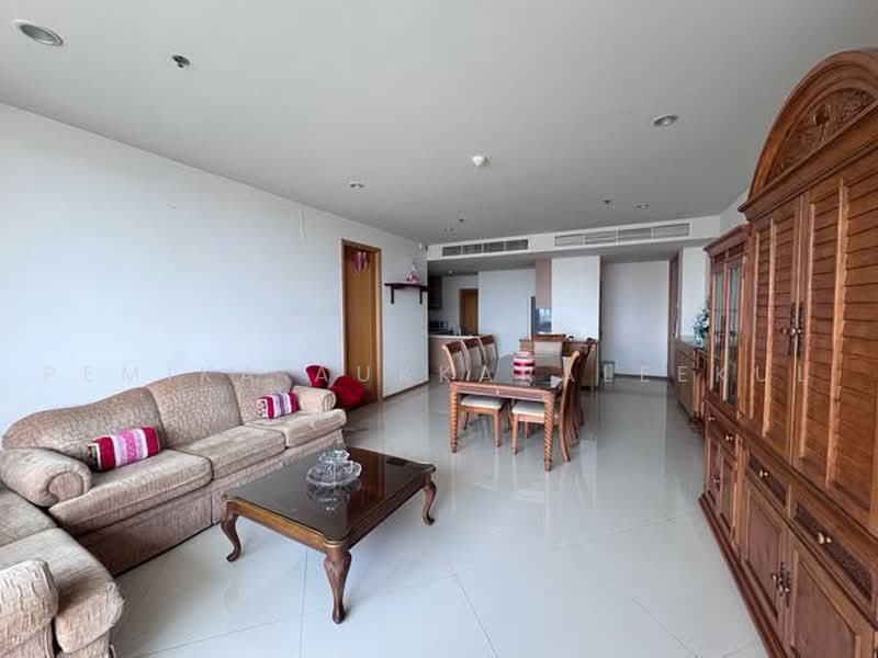 The Empire Place, Bangkok, 88 Narathiwatratchanakharin Road, Thung Maha Mek, Sathon, Bangkok, 2 Bedrooms, 115 sqm, Condo For Sale, by Pemika Aukkaraleekul, 500481089 - DDproperty.com