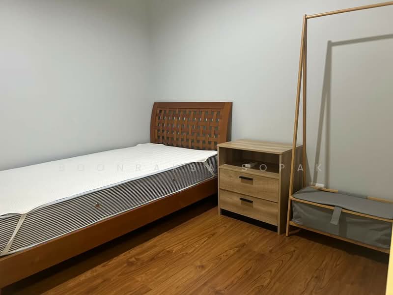 Surawong City Resort, Bangkok, Rama 4, Si Phraya, Bang Rak, Bangkok, 2 Bedrooms, 56 sqm, Condo For Rent, by Boonraksa Sopak, 500481090 - DDproperty.com