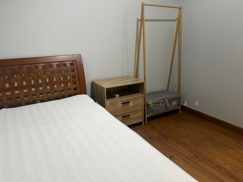 Surawong City Resort, Bangkok, Rama 4, Si Phraya, Bang Rak, Bangkok, 2 Bedrooms, 56 sqm, Condo For Rent, by Boonraksa Sopak, 500481090 - DDproperty.com