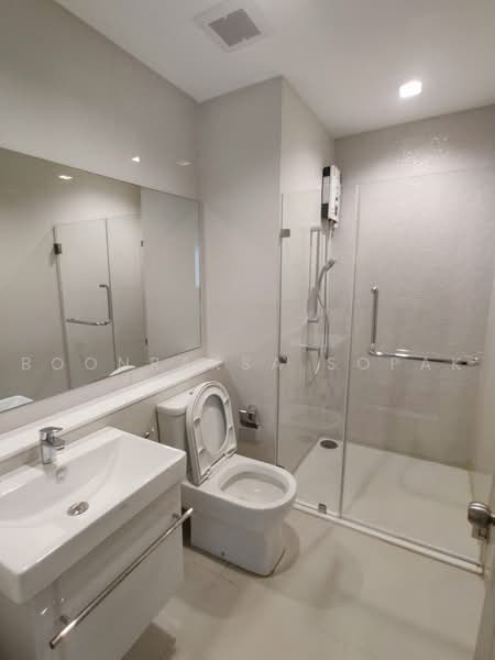 Life Sukhumvit 62, Bangkok, Soi Sukhumvit 62, Bang Chak, Phra Khanong, Bangkok, 2 Bedrooms, 60 sqm, Condo For Rent, by Boonraksa Sopak, 500481095 - DDproperty.com