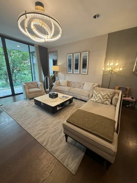 Issara Collection Sathorn : อิสระ คอลเลคชั่น สาทร, กรุงเทพ, ซอยนางลิ้นจี่ 4 ถนนนางลิ้นจี่, ทุ่งมหาเมฆ, สาทร, กรุงเทพ, 110 ตร.ม., คอนโด ขาย, โดย Pemika Aukkaraleekul, 500481102 - DDproperty.com