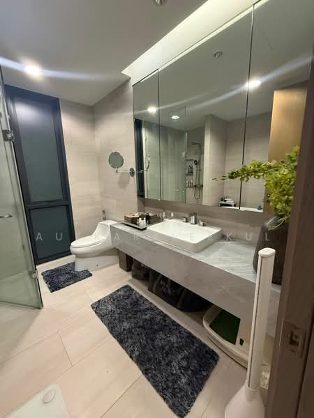 Issara Collection Sathorn : อิสระ คอลเลคชั่น สาทร, กรุงเทพ, ซอยนางลิ้นจี่ 4 ถนนนางลิ้นจี่, ทุ่งมหาเมฆ, สาทร, กรุงเทพ, 110 ตร.ม., คอนโด ขาย, โดย Pemika Aukkaraleekul, 500481102 - DDproperty.com