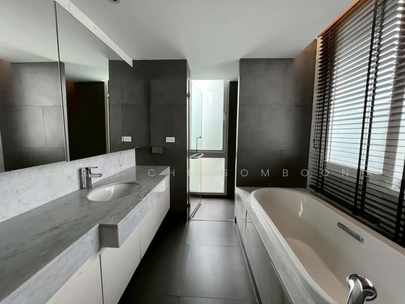 La Citta Penthouse, Bangkok, 258-8 Soi Thonglor 8, Khlong Tan Nua, Watthana, Bangkok, 3 Bedrooms, 150 sqm, Condo For Rent, by Tarit Chinsomboon, 500481103 - DDproperty.com