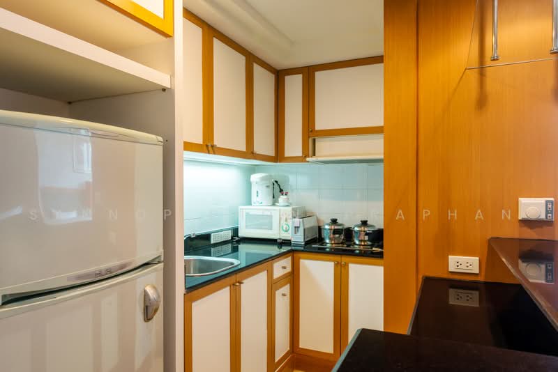 Jasmine Resort Hotel, Bangkok, 1511 Sukhumvit Rd., Phra Kanong Nua, Watthana, Bangkok, Studio, 35 sqm, Apartment For Rent, by Sannop Phongpraphan, 500481110 - DDproperty.com