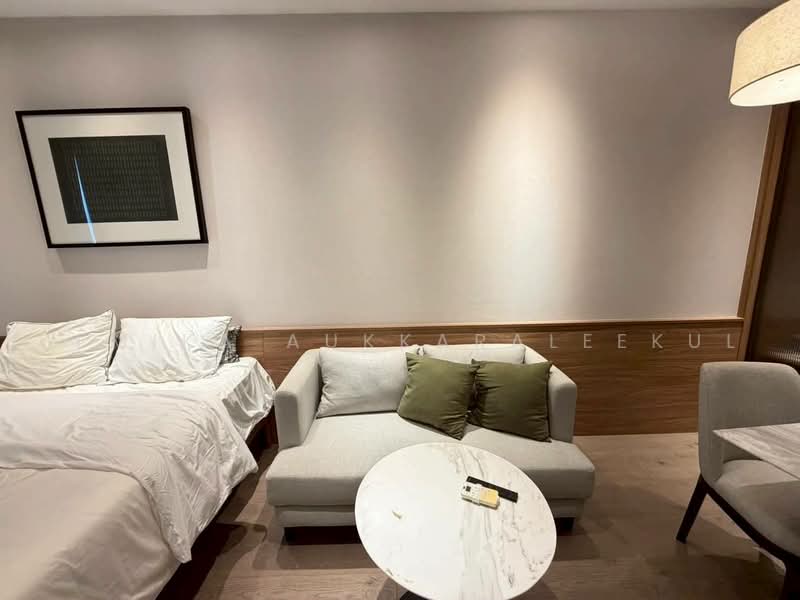 Park Origin Phrom Phong (Park 24), Bangkok, 68 Soi Sukhumvit 24, Khong Tan, Khlong Toei, Bangkok, 1 Bedroom, 28 sqm, Condo For Sale, by Pemika Aukkaraleekul, 500481114 - DDproperty.com