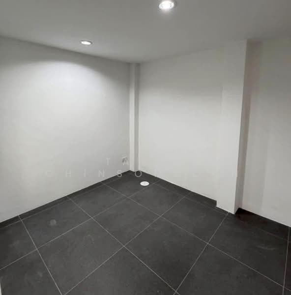 Prominent Place, Bangkok, Ramkhamhaeng 24 Alley, Hua Mak, Bang Kapi, Bangkok, 4 Bedrooms, 368 sqm, Townhouse For Sale, by Tarit Chinsomboon, 500481116 - DDproperty.com