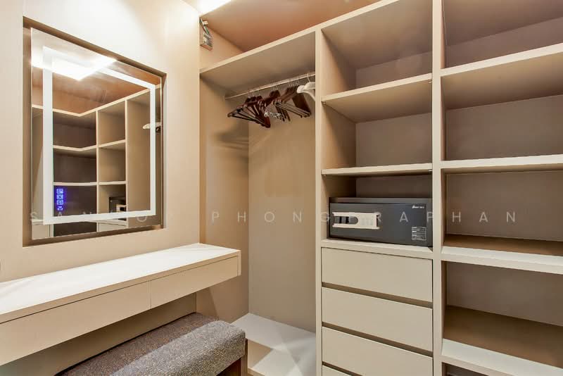 GM Residence, Bangkok, Soi Ekkamai 18, Khlong Tan Nua, Watthana, Bangkok, 2 Bedrooms, 110 sqm, Apartment For Rent, by Sannop Phongpraphan, 500481139 - DDproperty.com