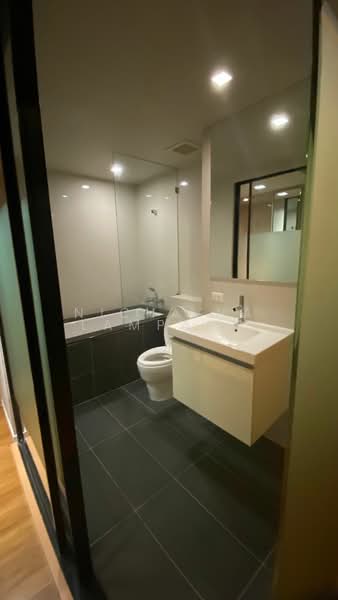Circle S Sukumvit 12, Bangkok, Soi Sukumvit 12, Khlong Toei, Bangkok, 2 Bedrooms, 83 sqm, Condo For Sale, by Nicha Na Lampang, 500481168 - DDproperty.com