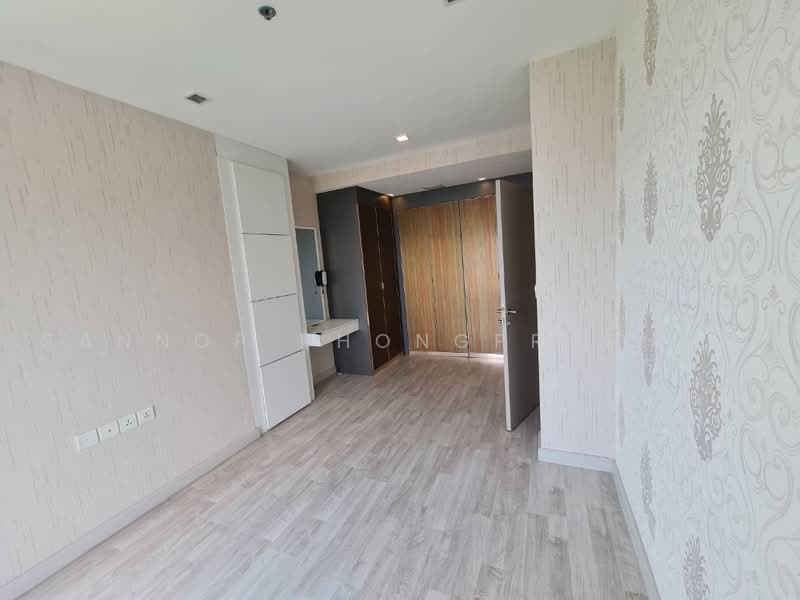 IDEO MOBI Sukhumvit 81, Bangkok, 2097 Sukhumvit Road, Bang Chak, Phra Khanong, Bangkok, 2 Bedrooms, 56 sqm, Condo For Sale, by Sannop Phongpraphan, 500481171 - DDproperty.com