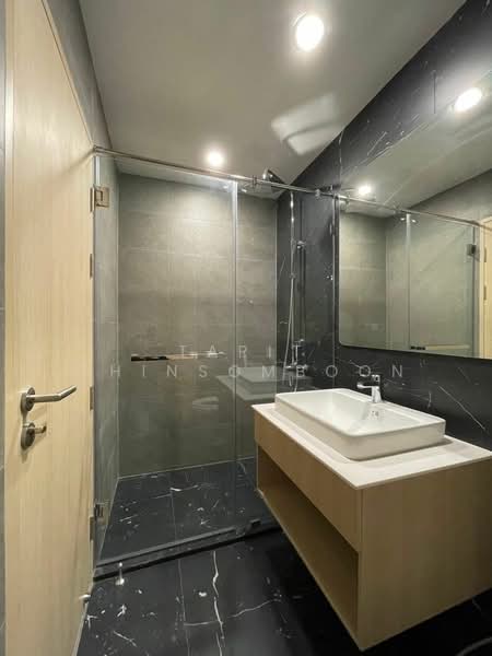 Skyrise Avenue Sukhumvit 64, Bangkok, 3 Soi Sukhumvit 64, Bang Chak, Phra Khanong, Bangkok, 1 Bedroom, 35 sqm, Condo For Rent, by Tarit Chinsomboon, 500481174 - DDproperty.com