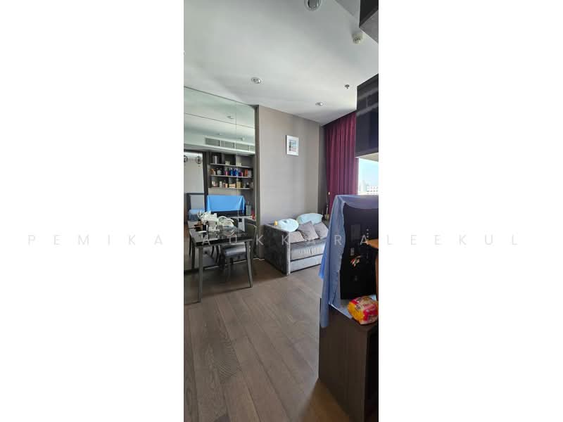 The Diplomat Sathorn, Bangkok, 158 Sathorn Nua Road, Silom, Bang Rak, Bangkok, 1 Bedroom, 40 sqm, Condo For Sale, by Pemika Aukkaraleekul, 500481180 - DDproperty.com