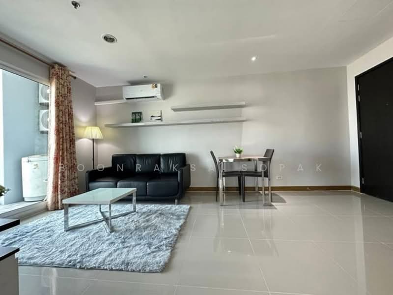 Diamond Ratchada (Tower A), Bangkok, 198 Ratchadaphisek Road, Huai Khwang, Bangkok, 2 Bedrooms, 60 sqm, Condo For Rent, by Boonraksa Sopak, 500481187 - DDproperty.com