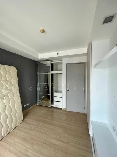 Thru Thonglor, Bangkok, Petchaburi Road, Bang Kapi, Huai Khwang, Bangkok, 1 Bedroom, 37 sqm, Condo For Sale, by Sannop Phongpraphan, 500481217 - DDproperty.com