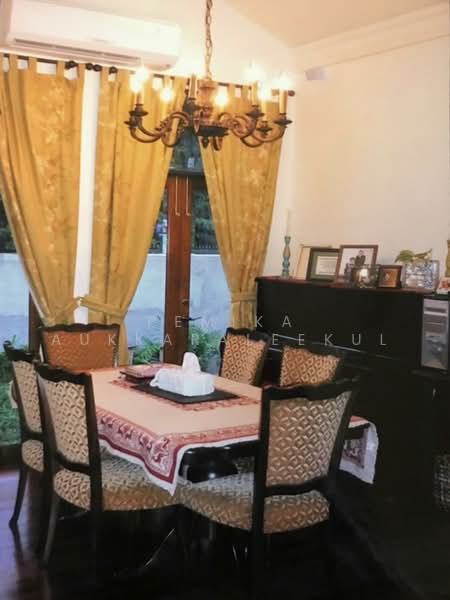 2-BR House, Bangkok, Bang Chak, Phra Khanong, Bangkok, 2 Bedrooms, 235 sqm, Single Detached House For Sale, by Pemika Aukkaraleekul, 500481220 - DDproperty.com