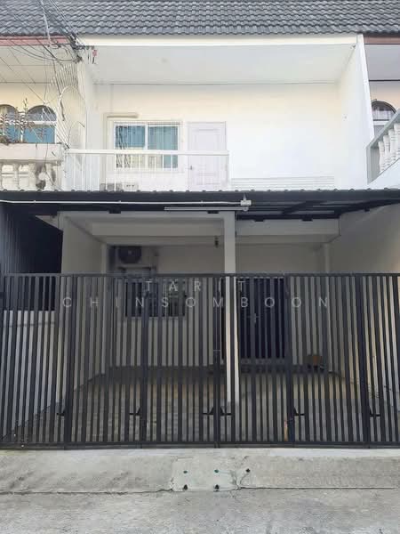 2-BR Townhouse, Bangkok, Phra Kanong Nua, Watthana, Bangkok, 2 Bedrooms, 140 sqm, Townhouse For Rent, by Tarit Chinsomboon, 500481272 - DDproperty.com