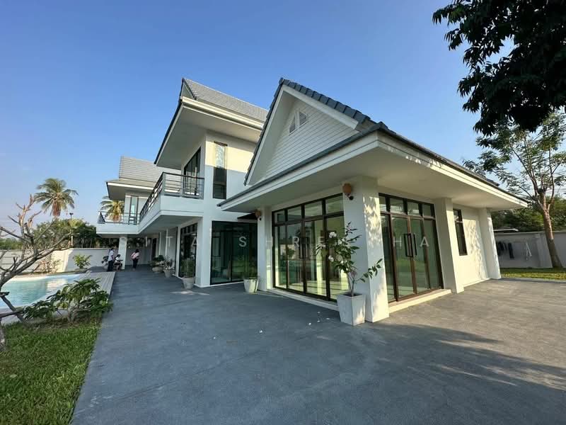 3-BR Villa, Chon Buri (Pattaya), Sattahip, Chon Buri (Pattaya), 3 Bedrooms, 343 sqm, Villa For Sale, by Sita Shrestha, 500481287 - DDproperty.com
