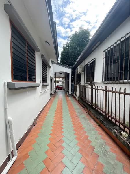 Chaiyapruek Ramintra-Watcharapol, Bangkok, 100 Sukhaphiban 5 Road, O-Ngoen, Sai Mai, Bangkok, 3 Bedrooms, 250 sqm, Single Detached House For Sale, by Narinthira Roengrit, 500481295 - DDproperty.com