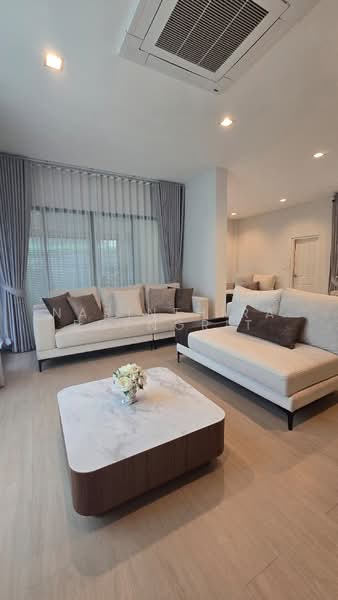 Laddarom Wongwaen-Ramintra, Bangkok, O-Ngoen, Sai Mai, Bangkok, 4 Bedrooms, 300 sqm, Single Detached House For Sale, by Narinthira Roengrit, 500481303 - DDproperty.com