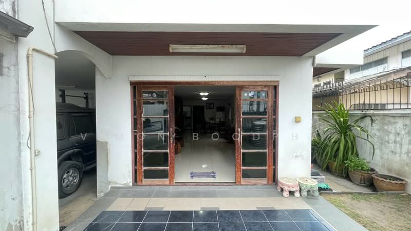 บ้านเดี่ยว 2 ชั้น ลาดพร้าว 35, กรุงเทพ, จันทรเกษม, จตุจักร, กรุงเทพ, 200 ตร.ม., บ้านเดี่ยว ขาย, โดย Vimon Boodpha, 500481306 - DDproperty.com