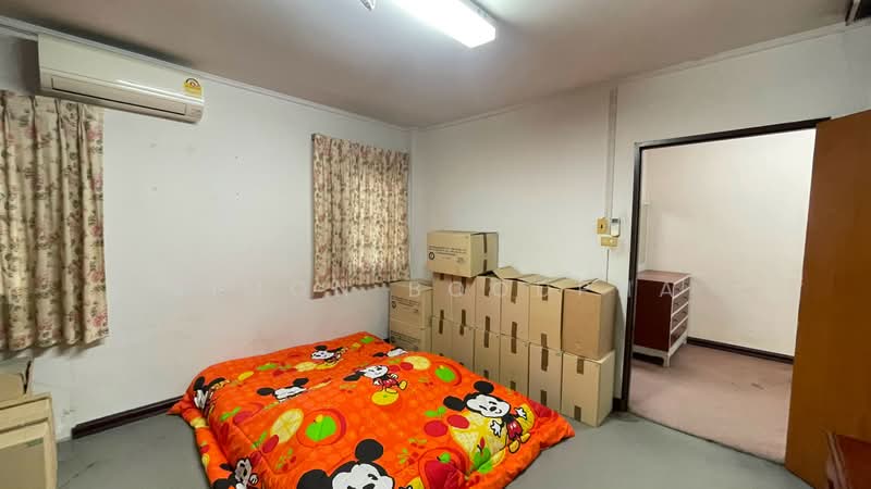 บ้านเดี่ยว 2 ชั้น ลาดพร้าว 35, Bangkok, Chan Kasem, Chatuchak, Bangkok, 5 Bedrooms, 200 sqm, Single Detached House For Sale, by Vimon Boodpha, 500481306 - DDproperty.com