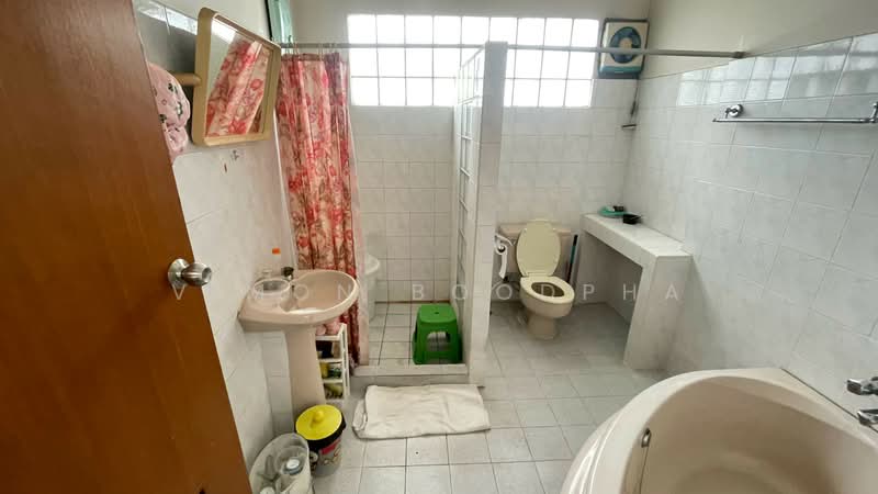 บ้านเดี่ยว 2 ชั้น ลาดพร้าว 35, Bangkok, Chan Kasem, Chatuchak, Bangkok, 5 Bedrooms, 200 sqm, Single Detached House For Sale, by Vimon Boodpha, 500481306 - DDproperty.com