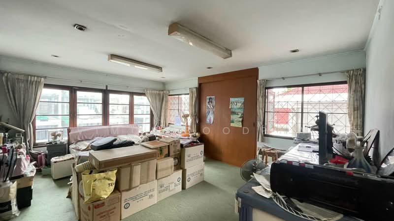 บ้านเดี่ยว 2 ชั้น ลาดพร้าว 35, กรุงเทพ, จันทรเกษม, จตุจักร, กรุงเทพ, 200 ตร.ม., บ้านเดี่ยว ขาย, โดย Vimon Boodpha, 500481306 - DDproperty.com