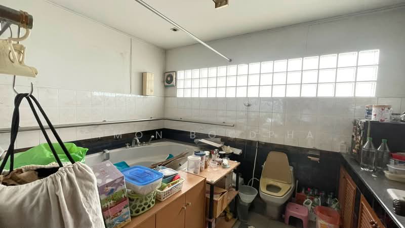 บ้านเดี่ยว 2 ชั้น ลาดพร้าว 35, กรุงเทพ, จันทรเกษม, จตุจักร, กรุงเทพ, 200 ตร.ม., บ้านเดี่ยว ขาย, โดย Vimon Boodpha, 500481306 - DDproperty.com