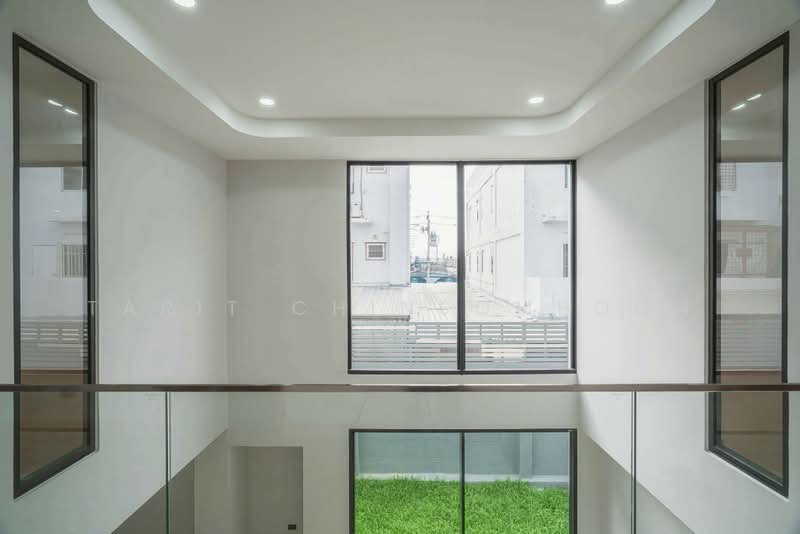 บ้าน 4-ห้องนอน, กรุงเทพ, คลองสองต้นนุ่น, ลาดกระบัง, กรุงเทพ, 400 ตร.ม., บ้านเดี่ยว ขาย, โดย Tarit Chinsomboon, 500481325 - DDproperty.com