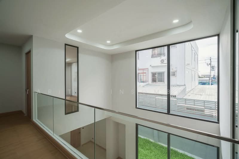 บ้าน 4-ห้องนอน, กรุงเทพ, คลองสองต้นนุ่น, ลาดกระบัง, กรุงเทพ, 400 ตร.ม., บ้านเดี่ยว ขาย, โดย Tarit Chinsomboon, 500481325 - DDproperty.com