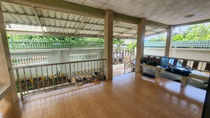 3-BR House, Bangkok, Sena Nikhom, Chatuchak, Bangkok, 3 Bedrooms, 150 sqm, Single Detached House For Sale, by Pemika Aukkaraleekul, 500481330 - DDproperty.com