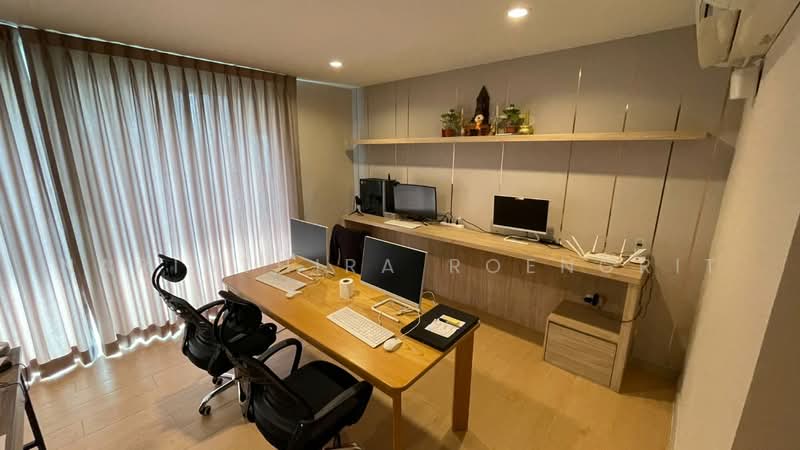 undefined, Bangkok, Samae Dam, Bang Khun Thian, Bangkok, 3 Bedrooms, 198 sqm, Townhouse For Sale, by Narinthira Roengrit, 500481339 - DDproperty.com