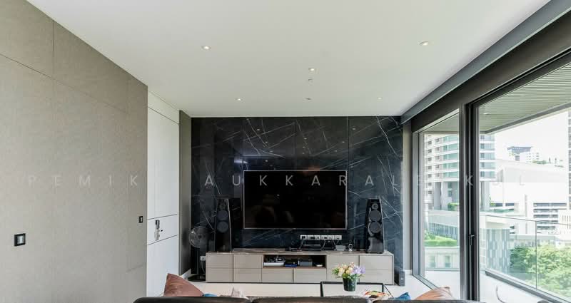 Vittorio 39, Bangkok, 8 Sukhumvit, Khlong Tan Nua, Watthana, Bangkok, 2 Bedrooms, 141 sqm, Condo For Sale, by Pemika Aukkaraleekul, 500481350 - DDproperty.com