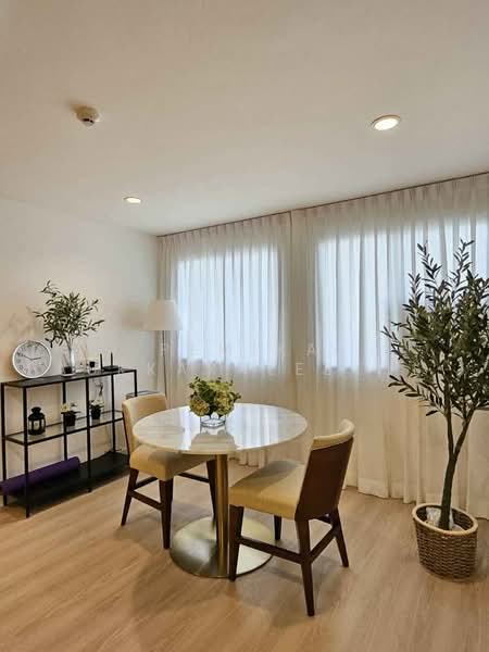 Crystal Garden, Bangkok, 217 Sukhumvit 4 Alley, Khlong Toei, Bangkok, 2 Bedrooms, 98 sqm, Condo For Sale, by Pemika Aukkaraleekul, 500481363 - DDproperty.com