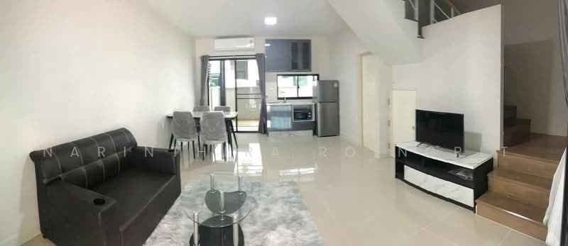 Baan Klang Muang Srinakarin – Onnut, Bangkok, 174 Soi On Nut 70/1, Prawet, Bangkok, 3 Bedrooms, 141 sqm, Townhouse For Rent, by Narinthira Roengrit, 500481385 - DDproperty.com